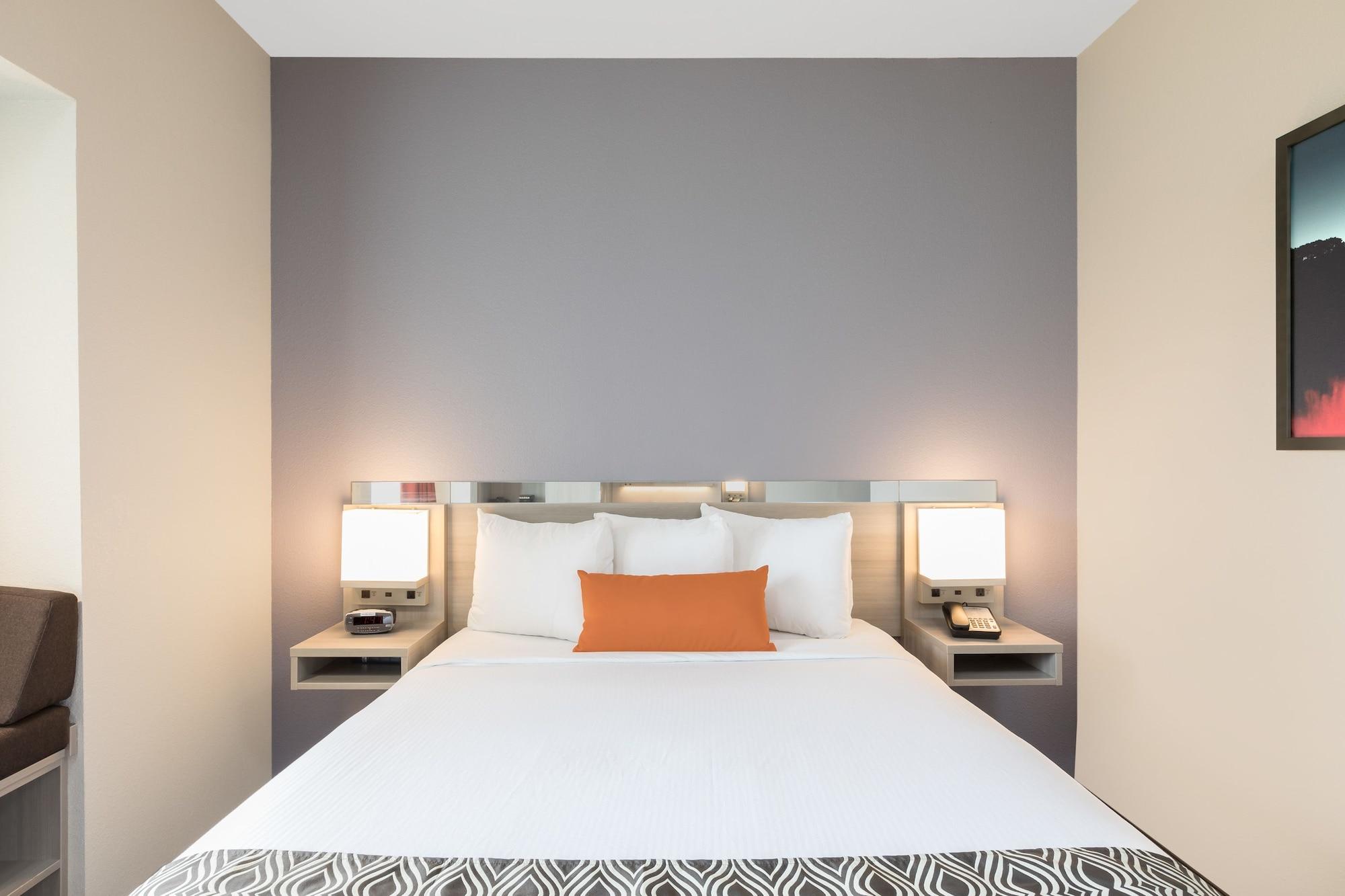 Microtel Inn & Suites By Wyndham Perry Экстерьер фото