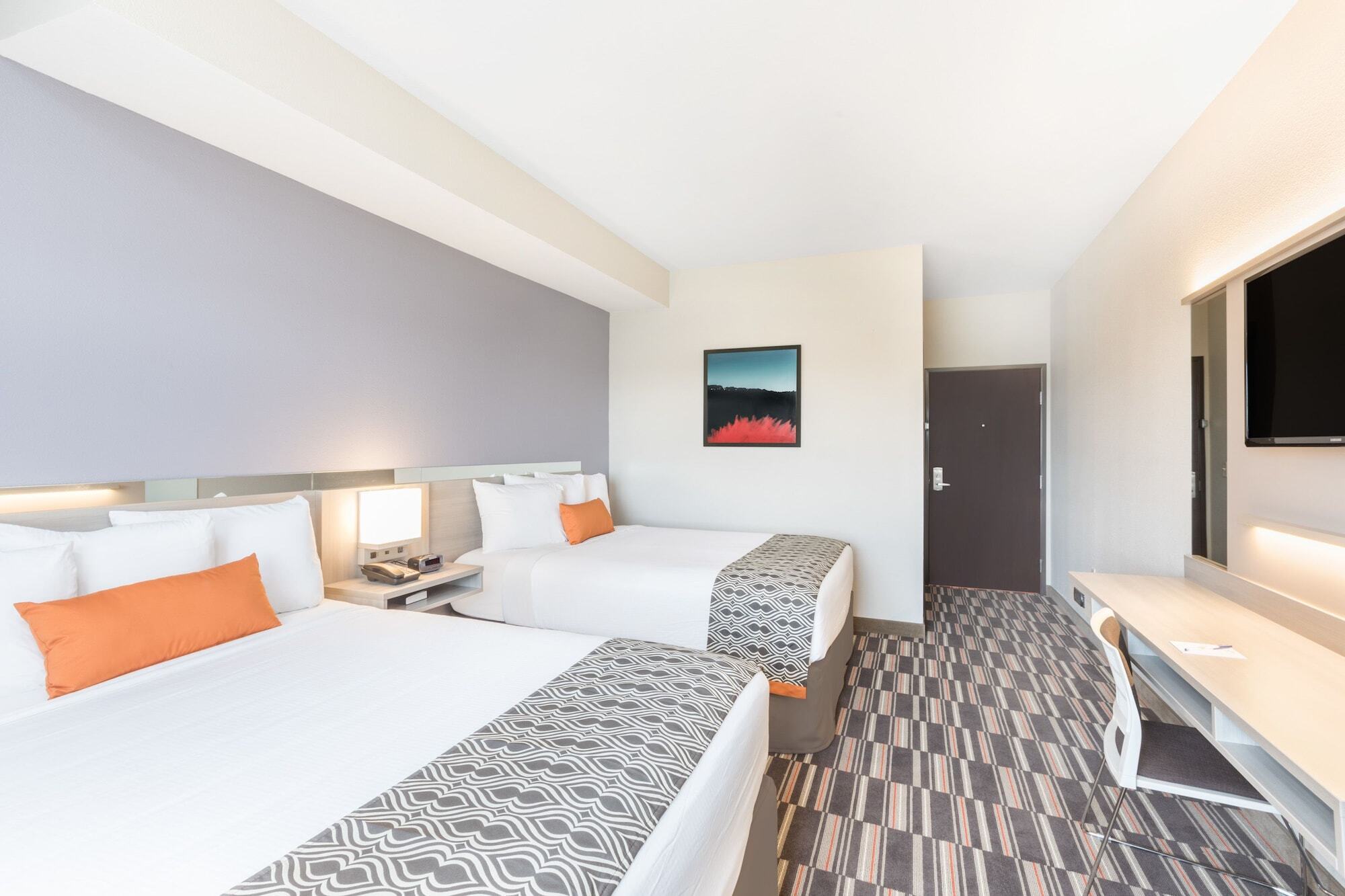 Microtel Inn & Suites By Wyndham Perry Экстерьер фото